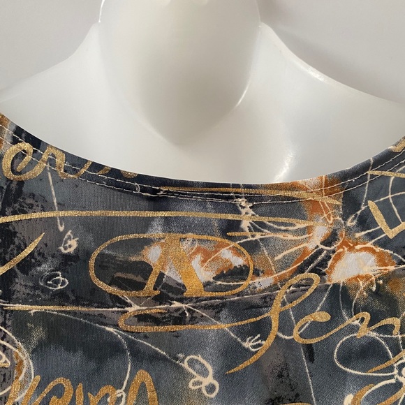 Luxury Print Slinky Material Blouse - Picture 3 of 7